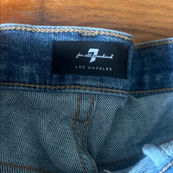 7FAM high waist slim kick destroyed hem jeans - Picture 5 of 10